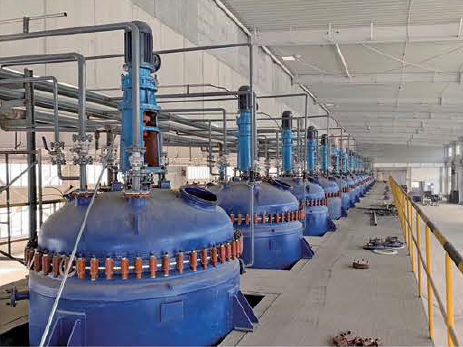 反應(yīng)釜安裝現(xiàn)場(chǎng)